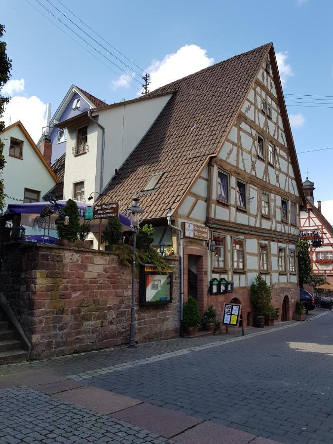 Hotel Zum Burgtoerle à Wallduern Extérieur photo